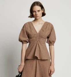 Hot Sale Clothing Store -Hot Sale Clothing Store 18897047 43580886 1320