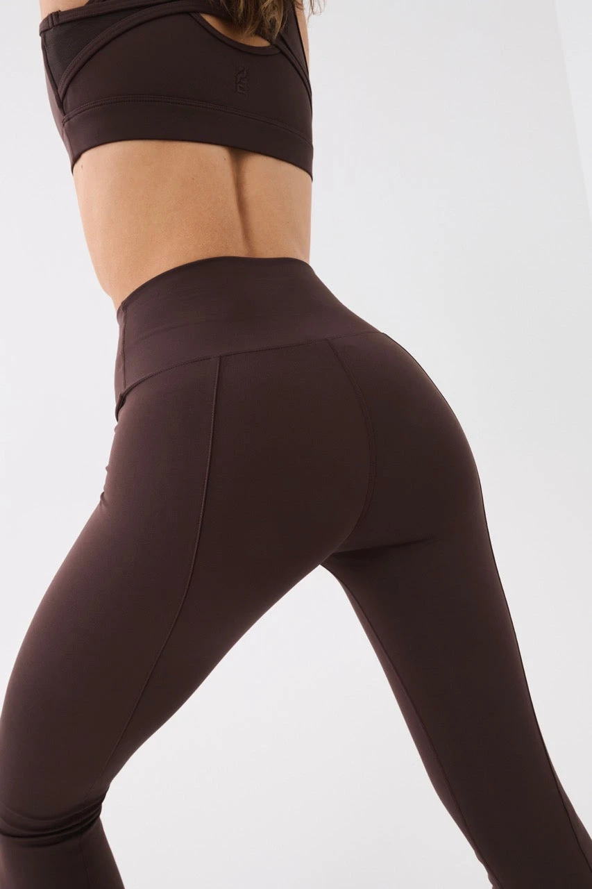 P.E NATION | Full Force Legging - Coffee Bean 6 P.E NATION | Full Force Legging - Coffee Bean - Image 4